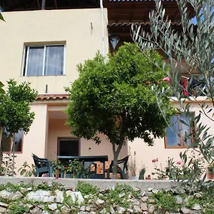 Noah&kristel Hotel apartamentowy